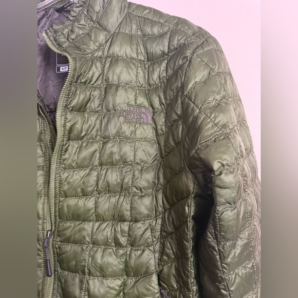 The North Face Green TNF Eco Zip Up Thermoball Down Puffer Jacket Mens Size S - Picture 4 of 5